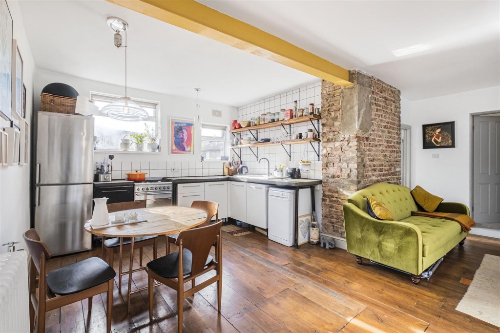 Wolsey Avenue, Walthamstow, London, E17