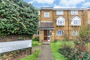 Luther King Close, Walthamstow, London, E17