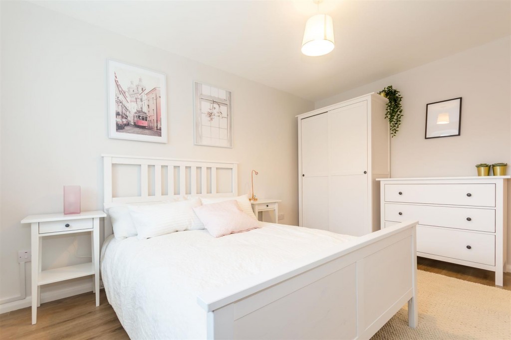 Luther King Close, Walthamstow, London, E17