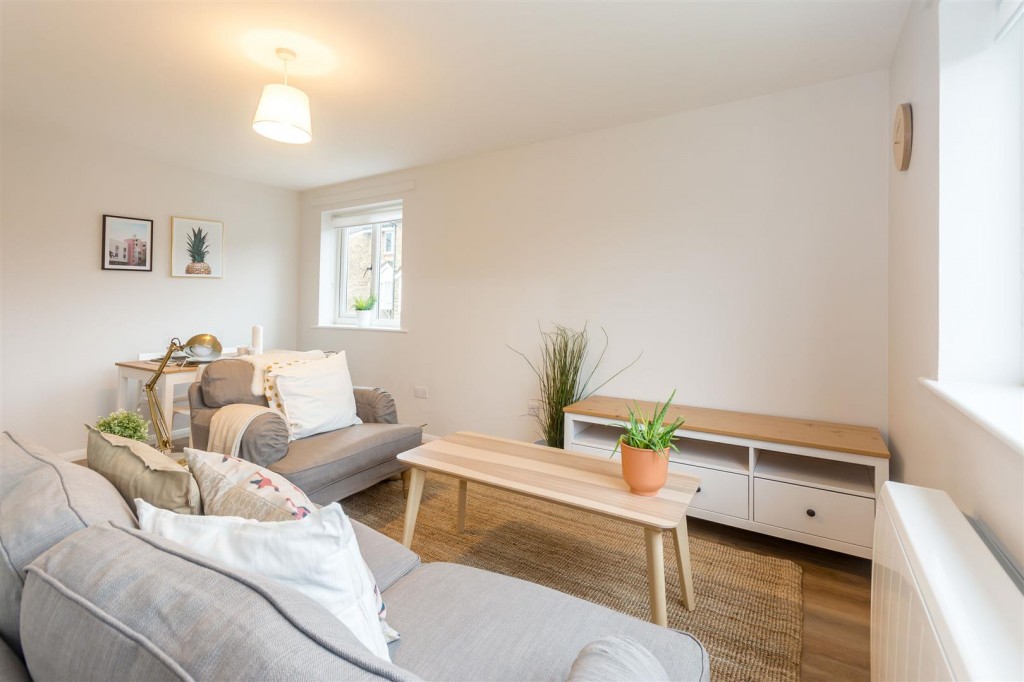 Luther King Close, Walthamstow, London, E17