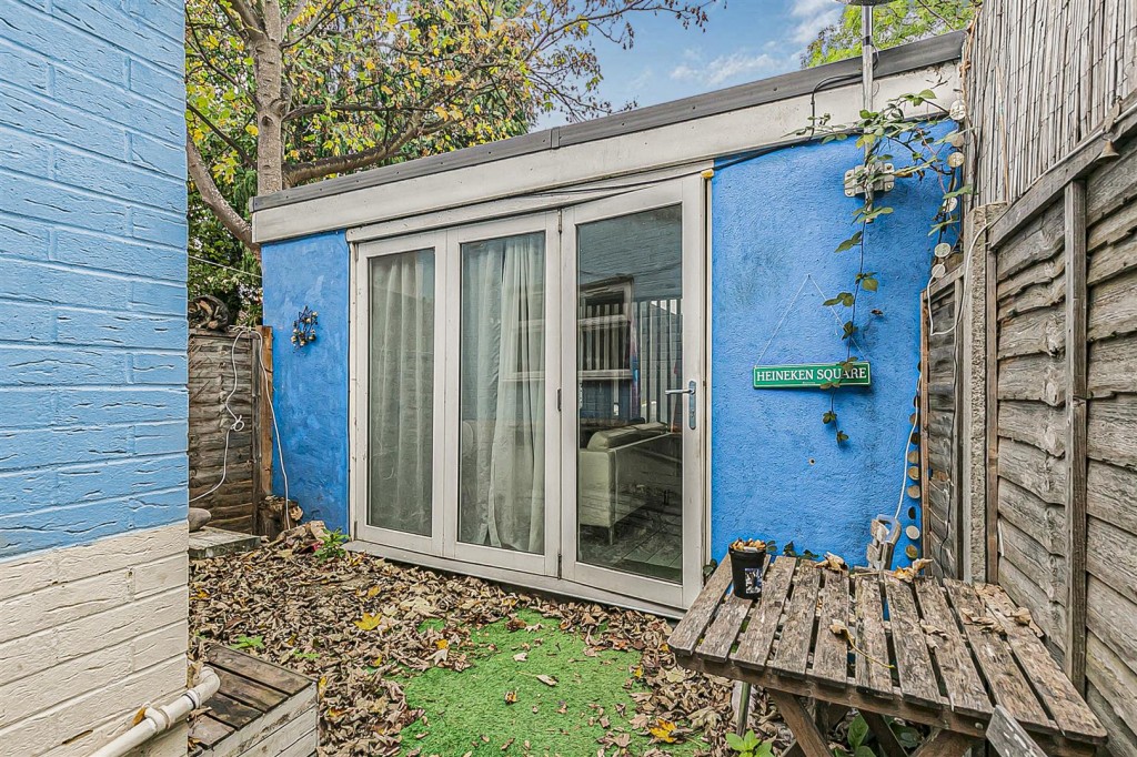 Stracey Road, Forest Gate, London, E7