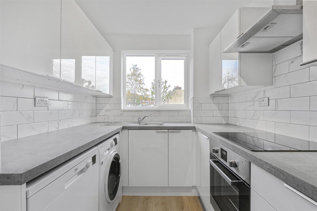 Green Pond Close, Walthamstow, London, E17