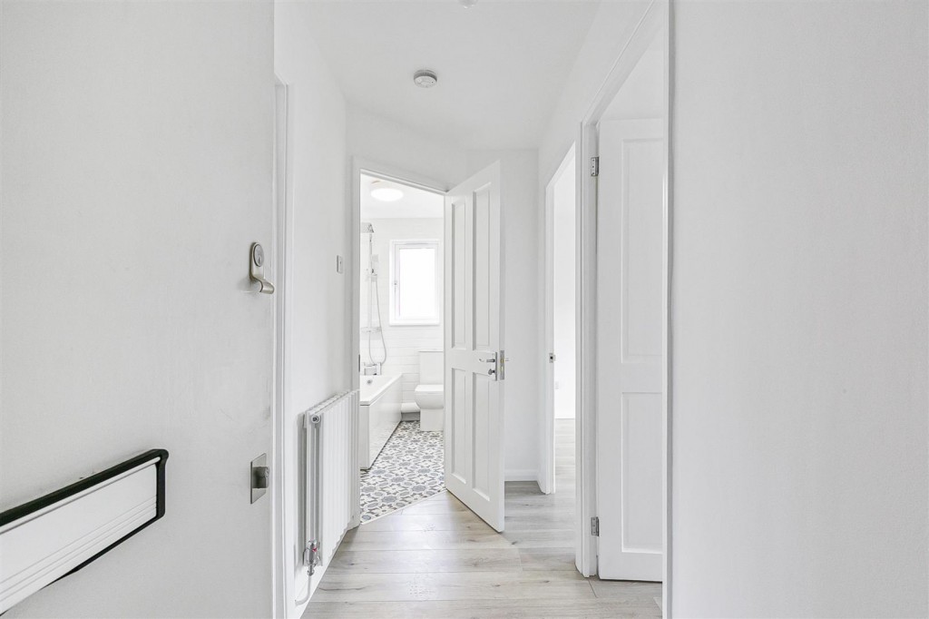 Green Pond Close, Walthamstow, London, E17