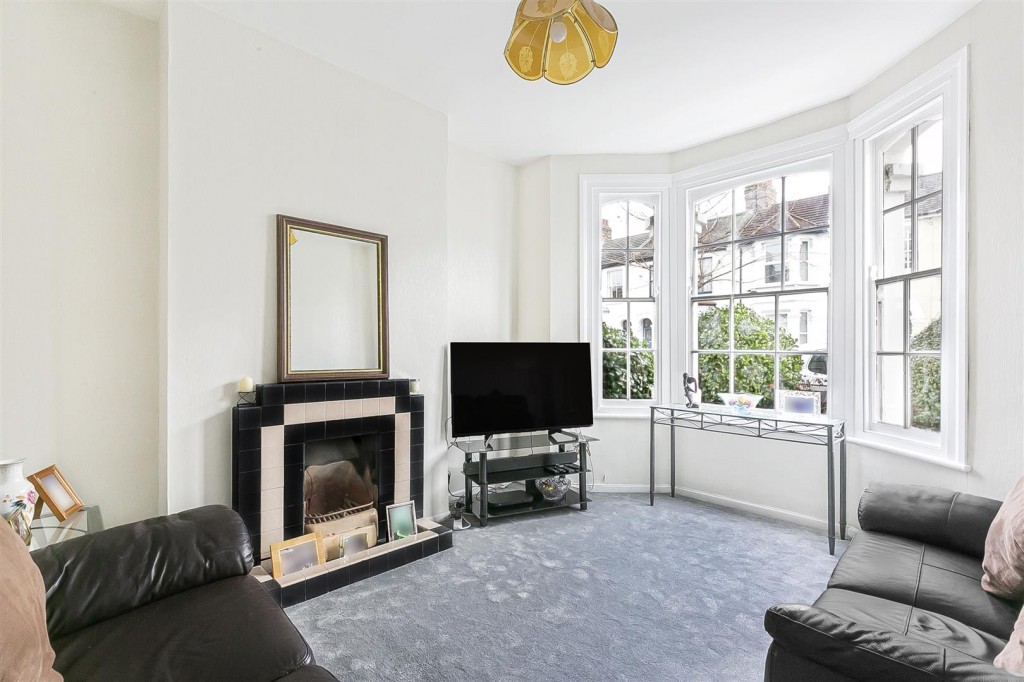 Chestnut Avenue South, Walthamstow, London, E17