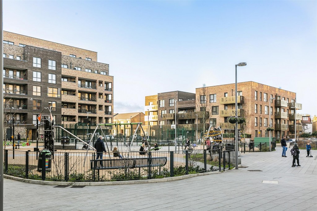 Troubridge Square, Walthamstow, London, E17