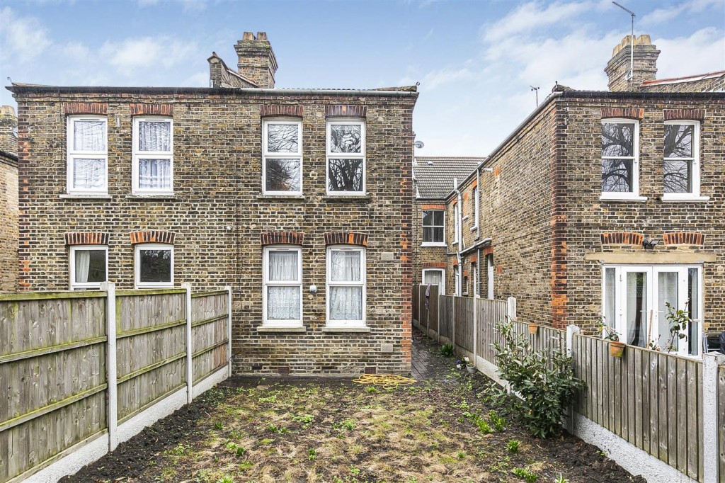 Brettenham Road, Walthamstow, London, E17