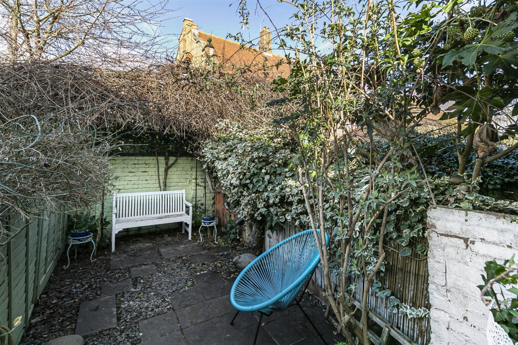 Twickenham Road, Leytonstone, London, E11