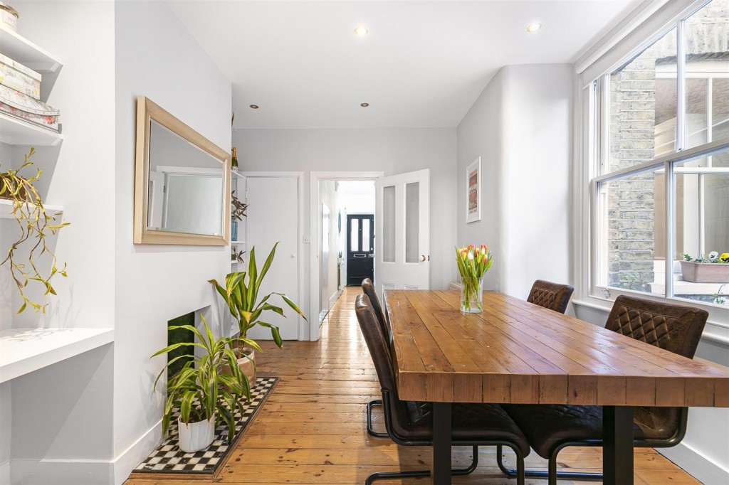 Twickenham Road, Leytonstone, London, E11