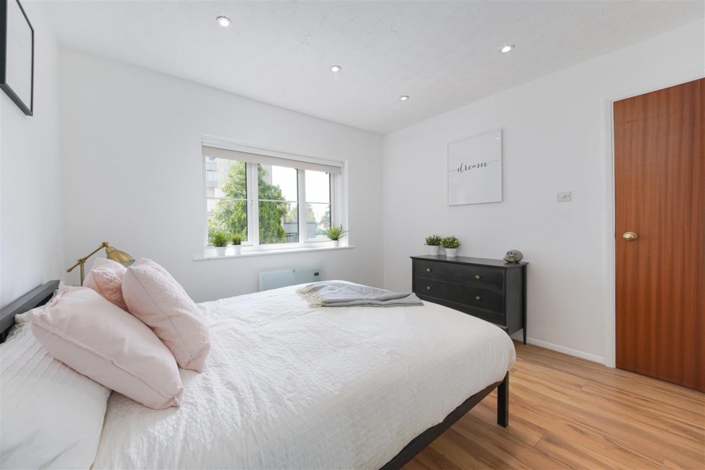 Hallingbury Court, Forest Road, Walthamstow, London, E17