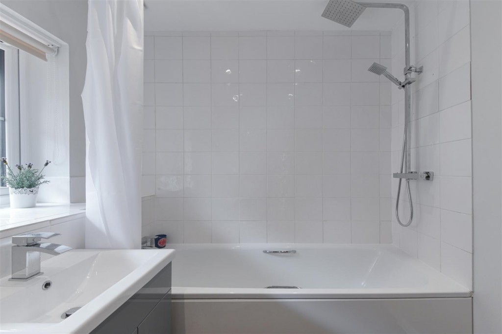 Hallingbury Court, Forest Road, Walthamstow, London, E17