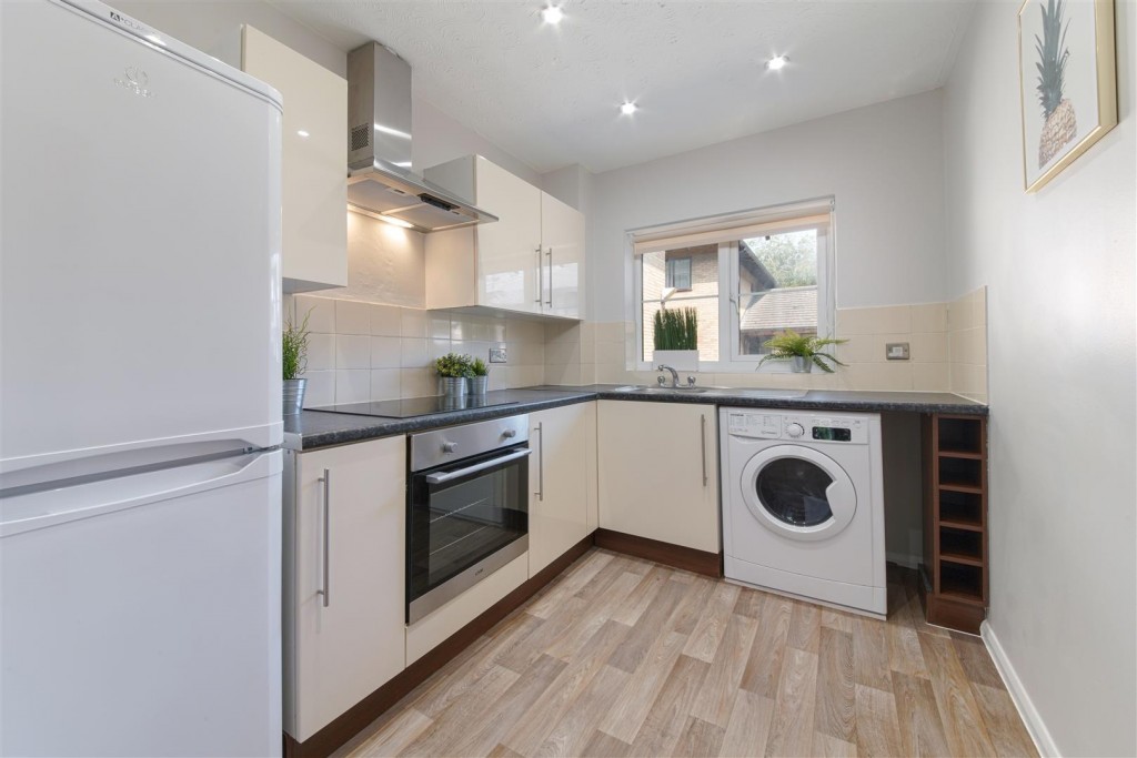Hallingbury Court, Forest Road, Walthamstow, London, E17