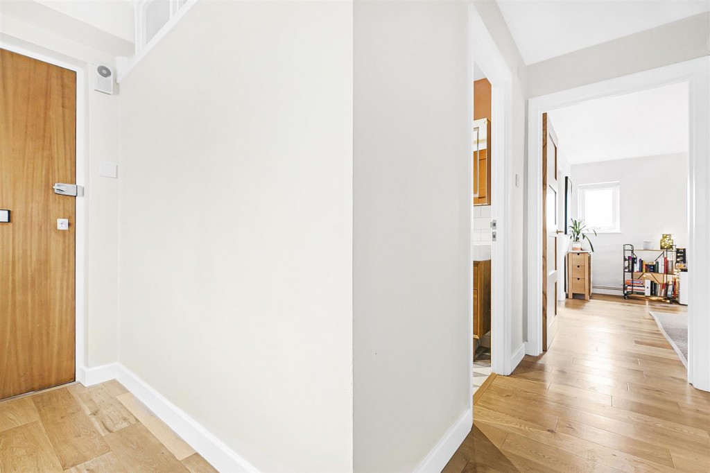 West Avenue, Walthamstow, London, E17