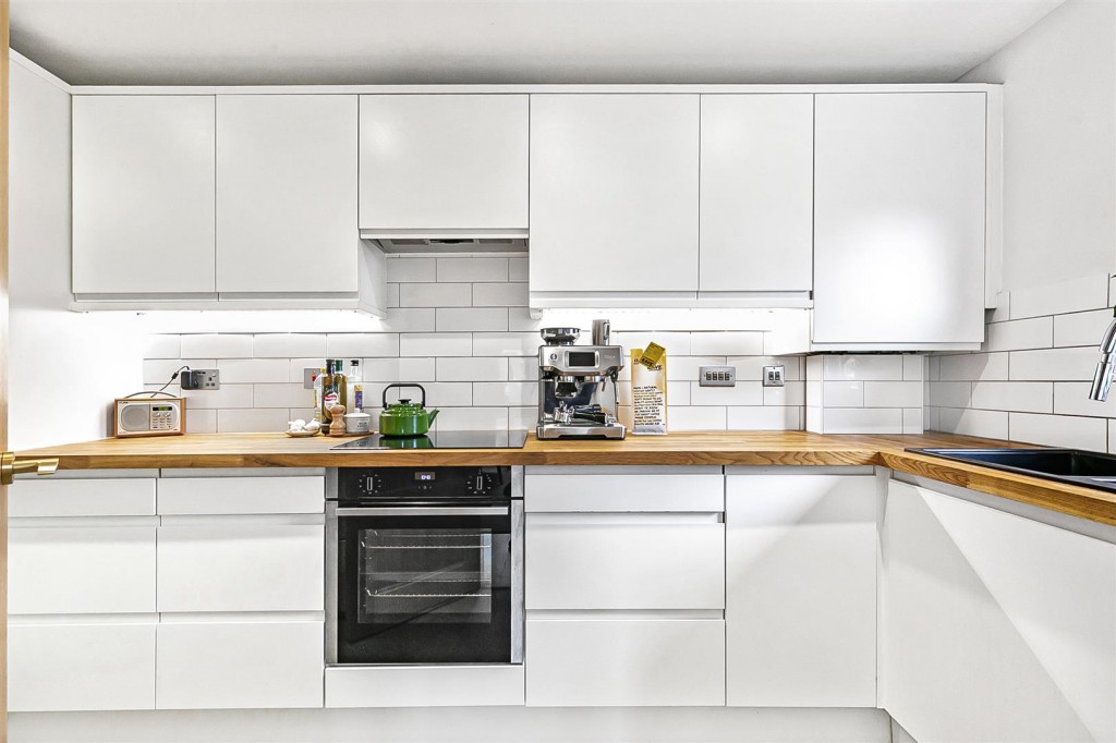 West Avenue, Walthamstow, London, E17
