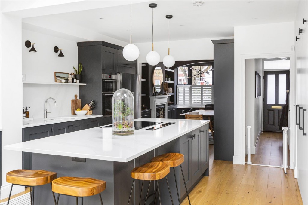 Chesterfield Road, Leyton, London, E10