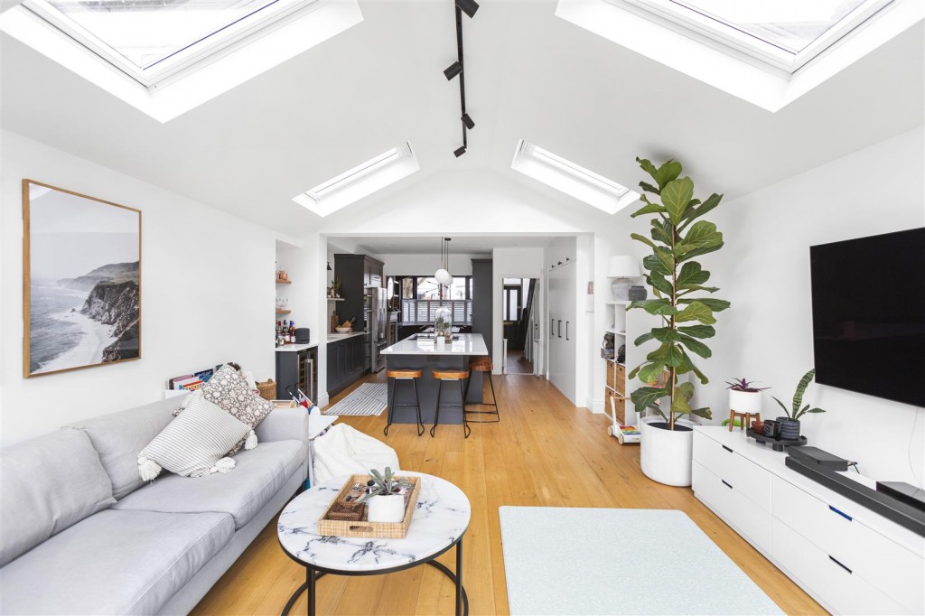 Chesterfield Road, Leyton, London, E10