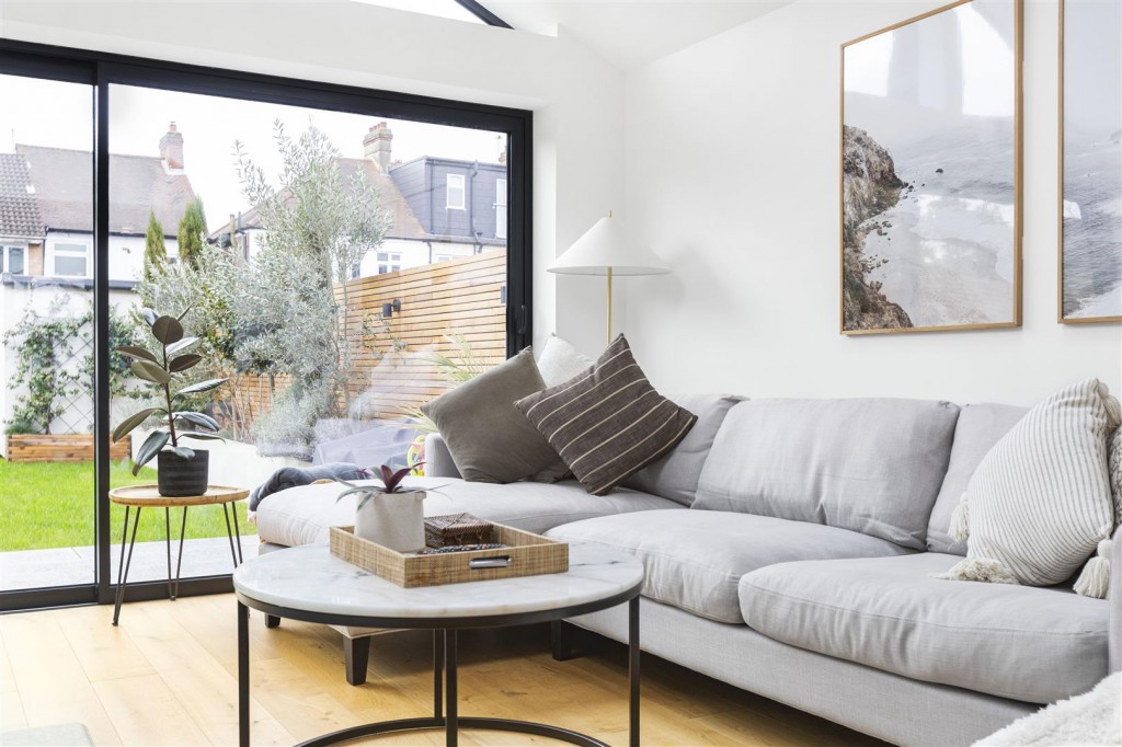 Chesterfield Road, Leyton, London, E10