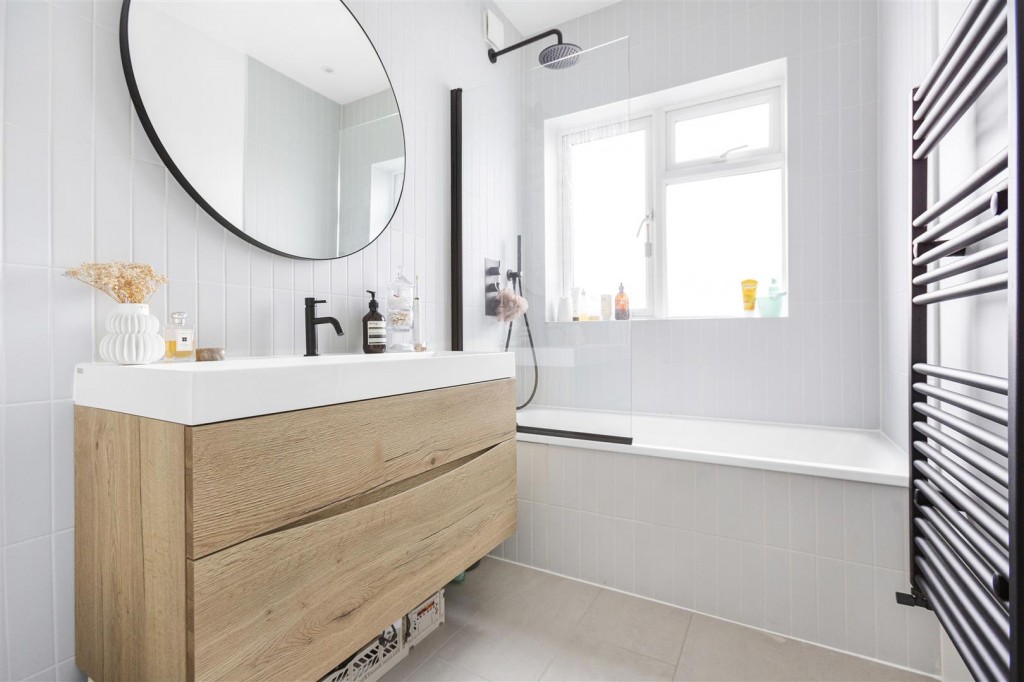 Chesterfield Road, Leyton, London, E10