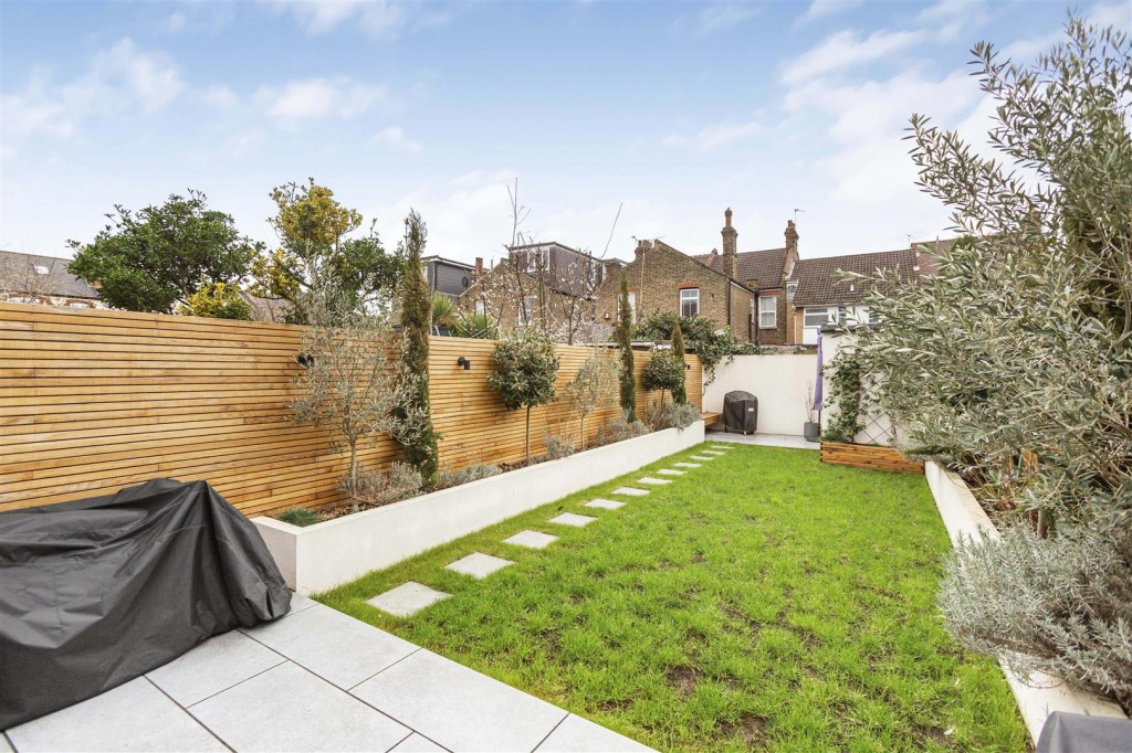 Chesterfield Road, Leyton, London, E10