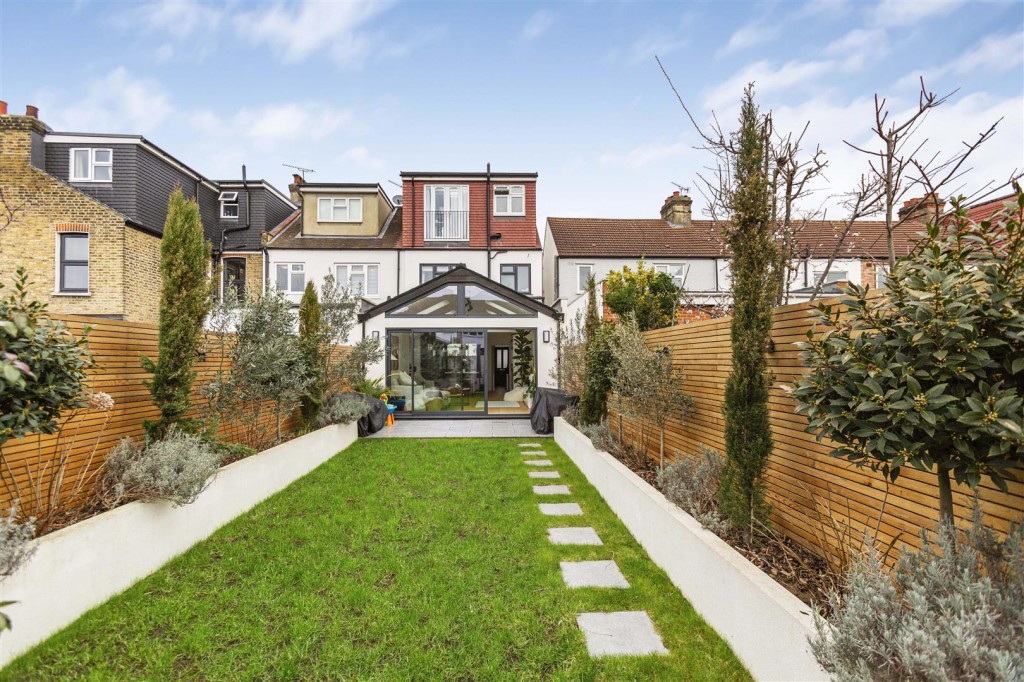 Chesterfield Road, Leyton, London, E10