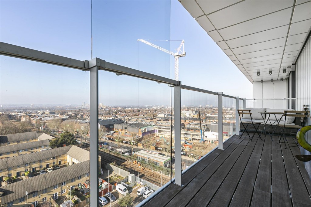 Gateway Apartments, Station Approach, Hoe Street, Walthamstow, London, E17
