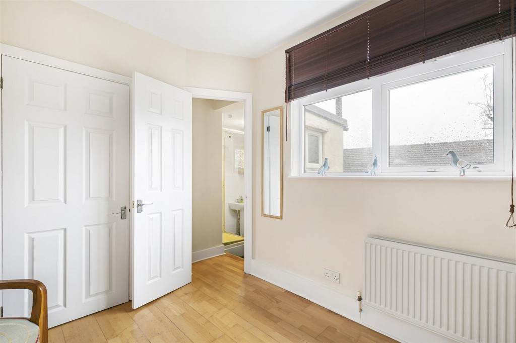 Bishops Close, Walthamstow, London, E17