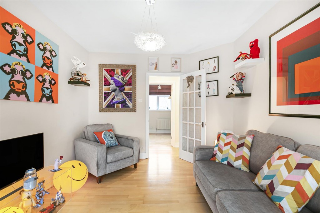 Bishops Close, Walthamstow, London, E17