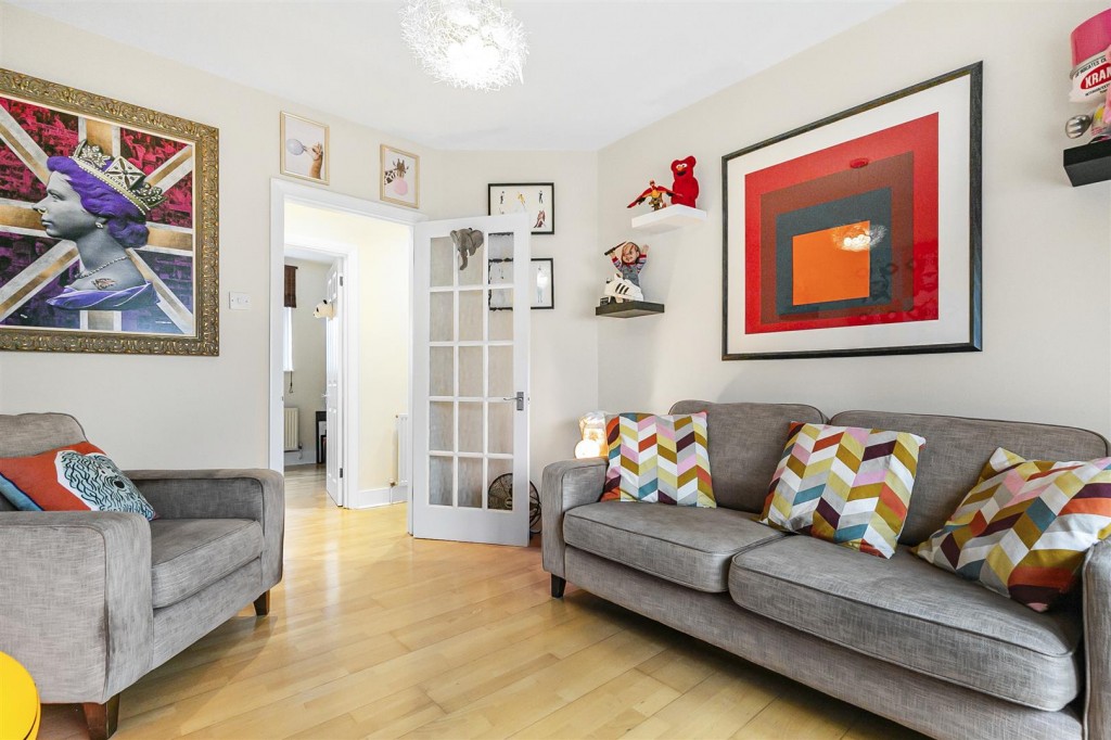 Bishops Close, Walthamstow, London, E17