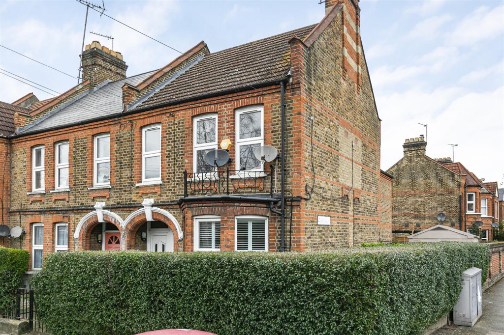 Winns Avenue, Walthamstow, London, E17