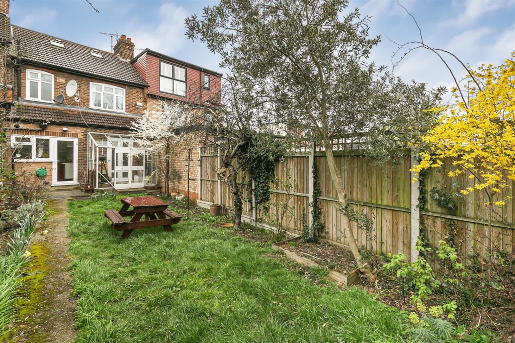 Hurst Road, Walthamstow, London, E17