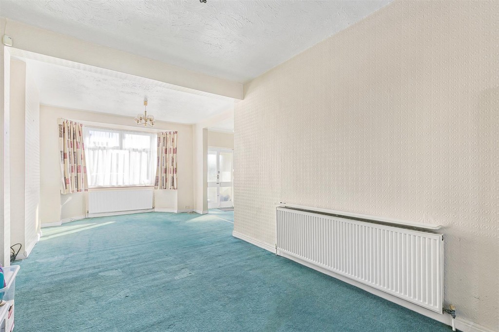 Gantshill Crescent, Ilford, Essex, IG2