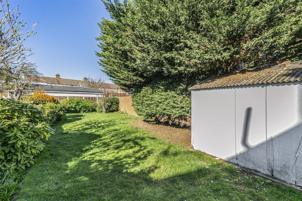 Gantshill Crescent, Ilford, Essex, IG2