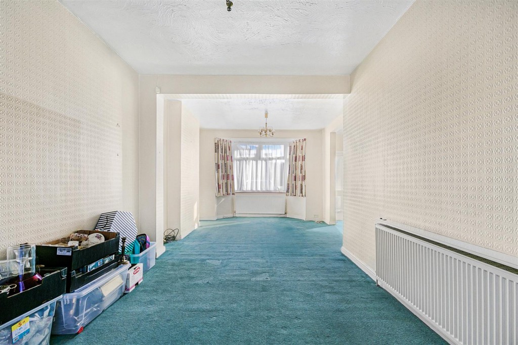 Gantshill Crescent, Ilford, Essex, IG2