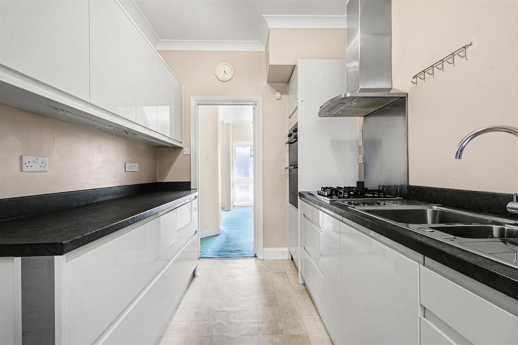 Gantshill Crescent, Ilford, Essex, IG2