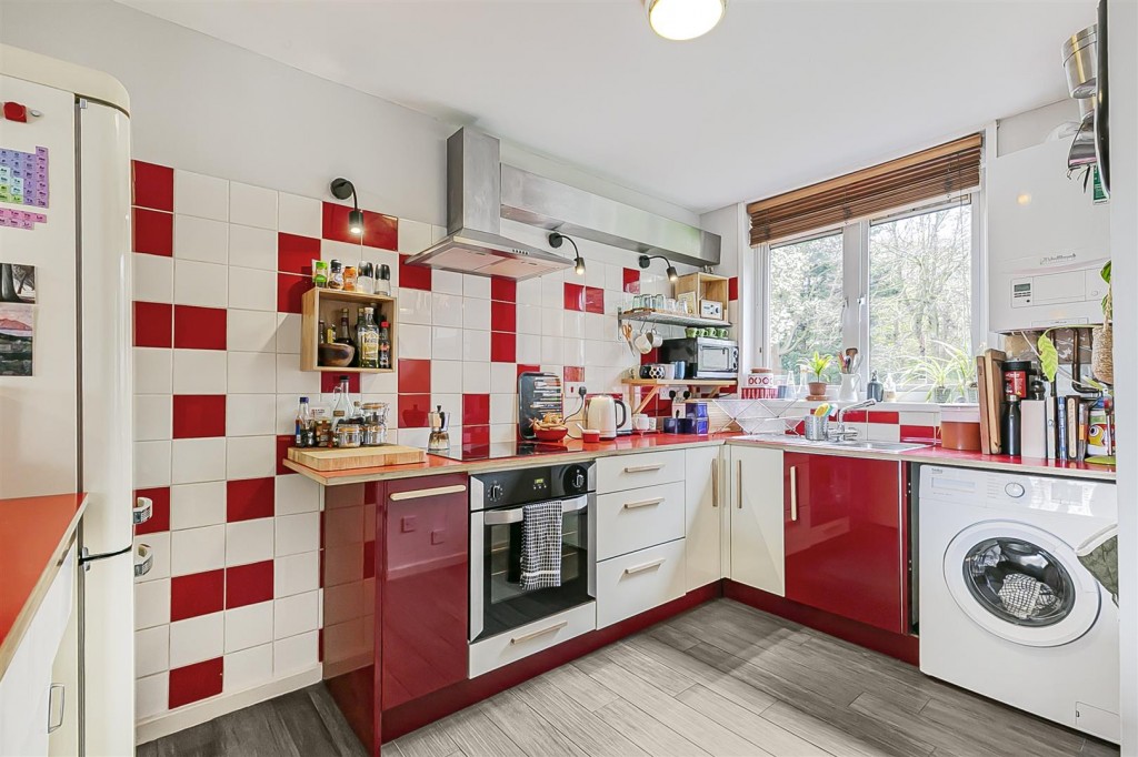 Upper Walthamstow Road, Walthamstow, London, E17
