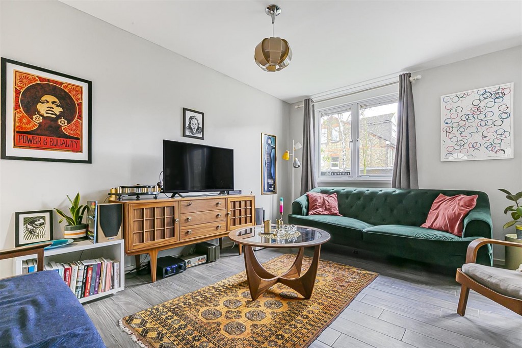 Upper Walthamstow Road, Walthamstow, London, E17