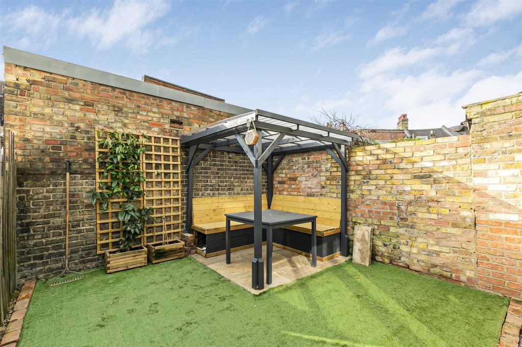 Poplars Road, Walthamstow, London, E17