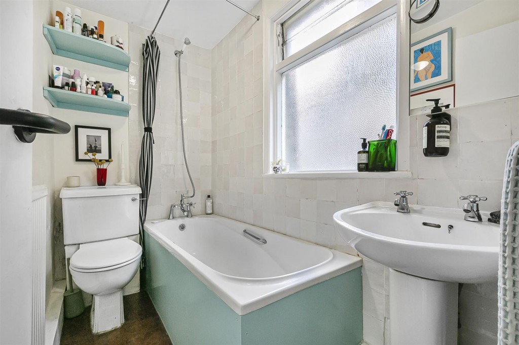 Twickenham Road, Leytonstone, London, E11