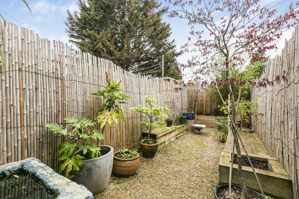 Twickenham Road, Leytonstone, London, E11