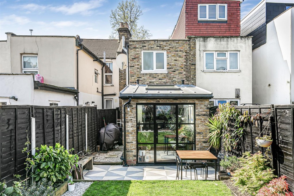 Lindley Road, Leyton, London, E10