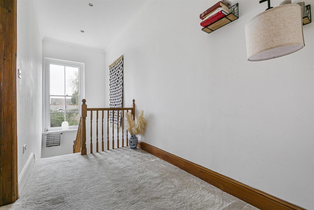 East Avenue, Walthamstow, London, E17