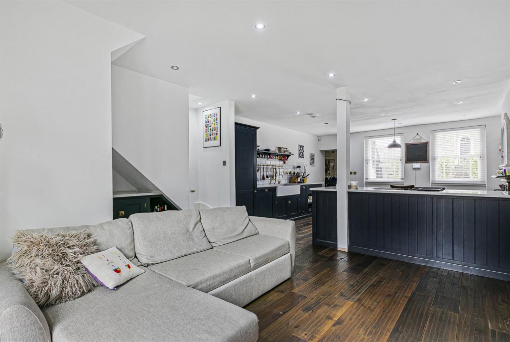 East Avenue, Walthamstow, London, E17
