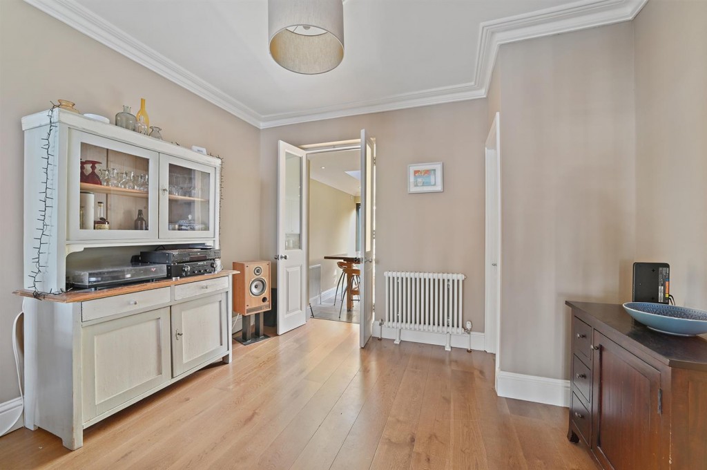 Cromwell Road, Walthamstow, London, E17
