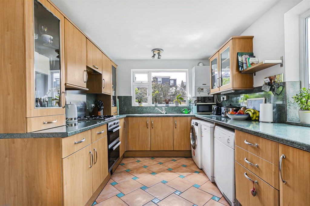 Priory Avenue, Walthamstow, London, E17