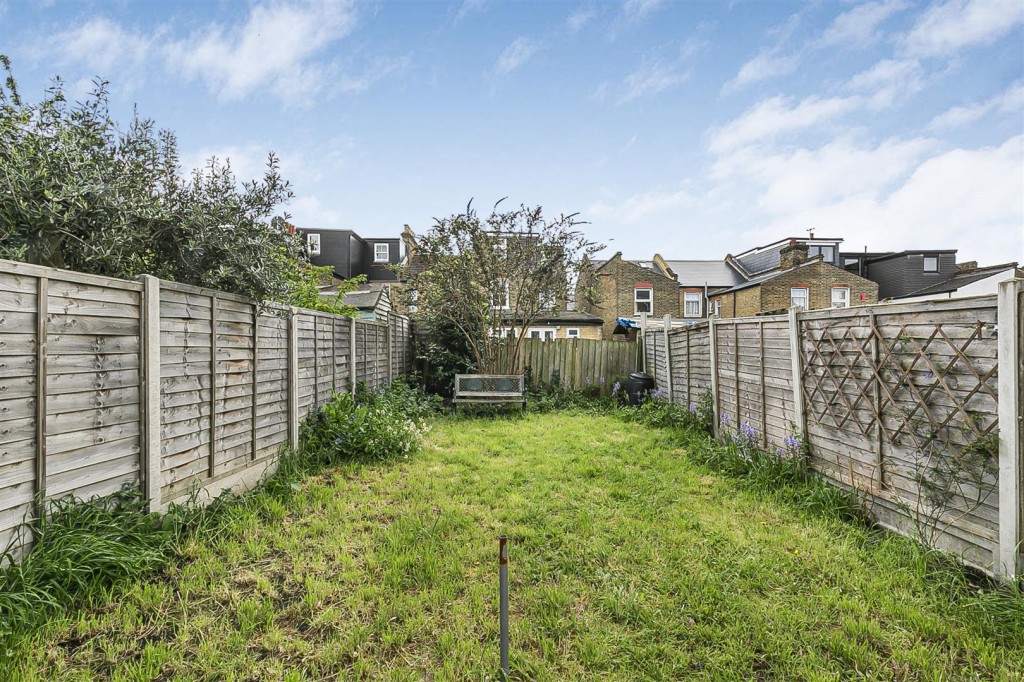Priory Avenue, Walthamstow, London, E17