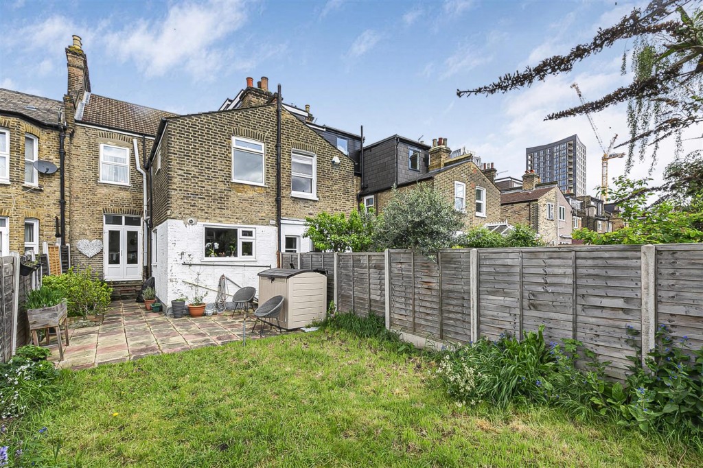 Priory Avenue, Walthamstow, London, E17
