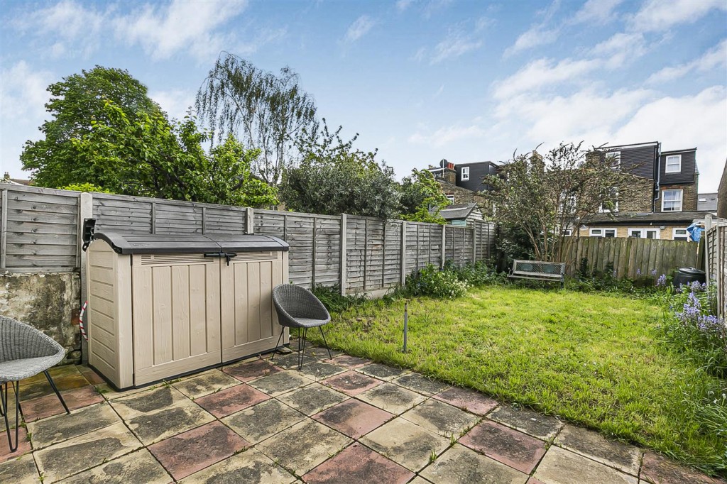 Priory Avenue, Walthamstow, London, E17