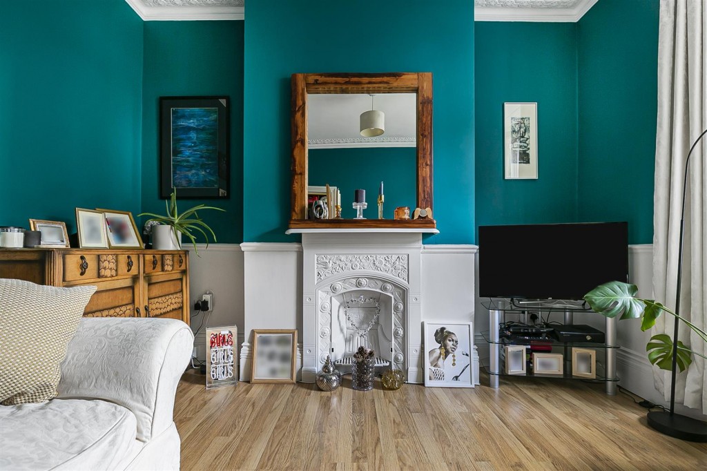 Priory Avenue, Walthamstow, London, E17