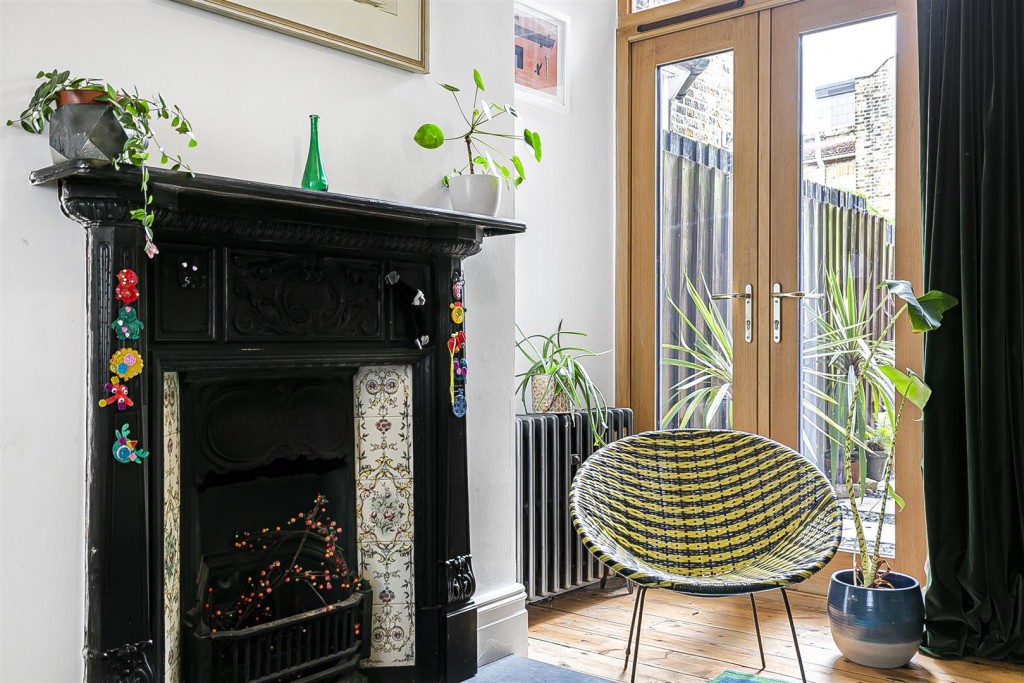 Barrett Road, Walthamstow, London, E17