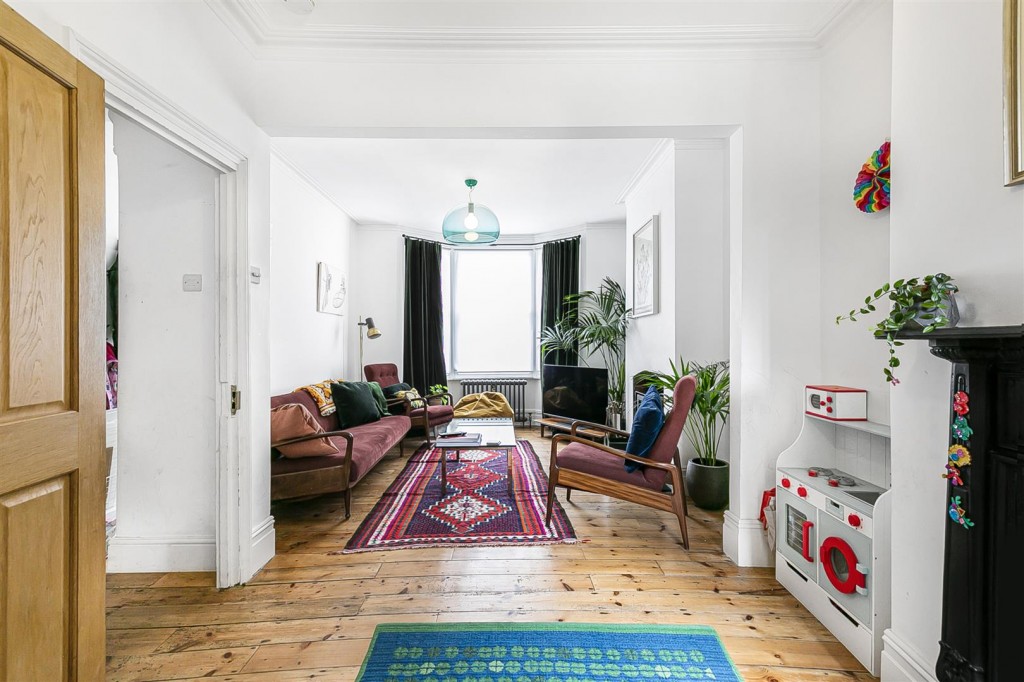 Barrett Road, Walthamstow, London, E17