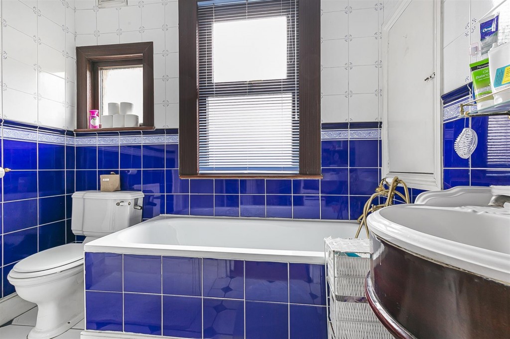 Bloxhall Road, Leyton, London, E10